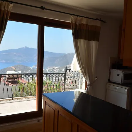 Crystelle Villa *