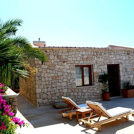 Crystelle * Kalkan